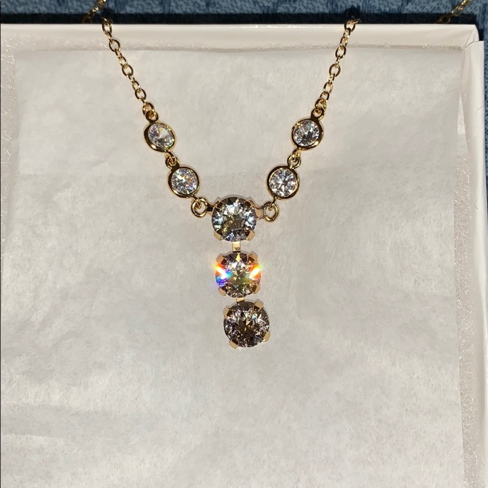 Teardrop Necklace